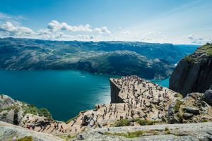 iStock_000047079054_Small